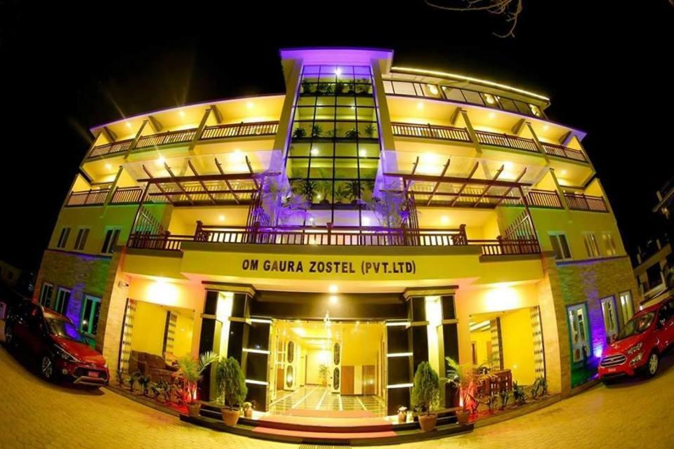 Om Gaura Hotel Pokhara Exterior photo